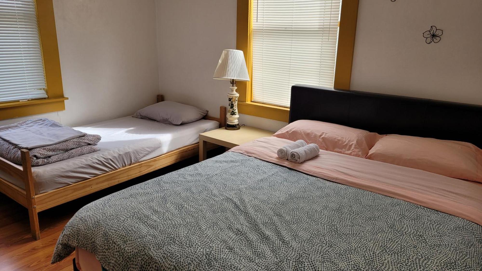 גרובלנד Yosemite International Hostel מראה חיצוני תמונה